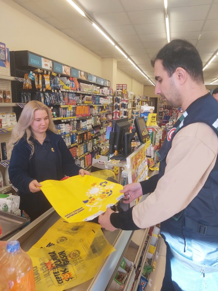 Plastik Poşetlerin Ücretlerin Ücretlendirilmesine İlişkin Usul ve Esaslar kapsamında denetimler yapılmaktadır.