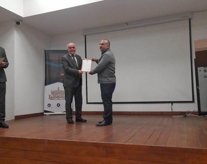 Hasankeyf Kaymakamlığında Tapular Dağıtıldı