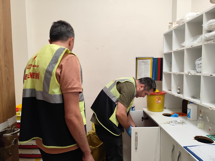 İlimizde Bulunan Sağlık Kuruluşlarına Tıbbi Atık Denetimleri Yapılmıştır.
