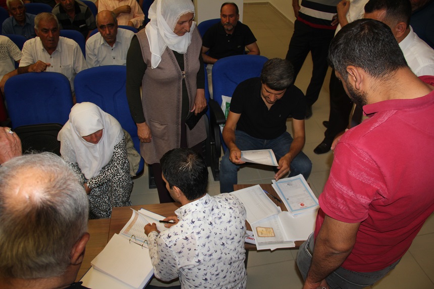 Yeni Hasankeyf Konutlarının Haksahiplerine Tapuları Dağıtılmaya Başlandı