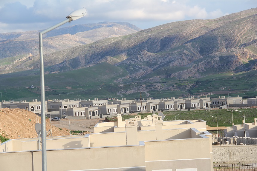 Yeni Hasankeyf Konutlarının Haksahiplerine Tapuları Dağıtılmaya Başlandı