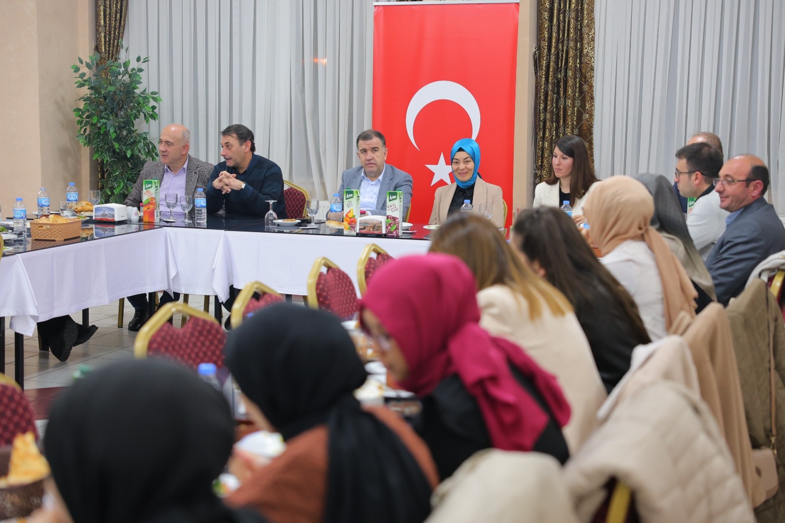 Sn. Bayburt Valimizin teşrifleriyle gerçekleştirilen İftar Yemeği