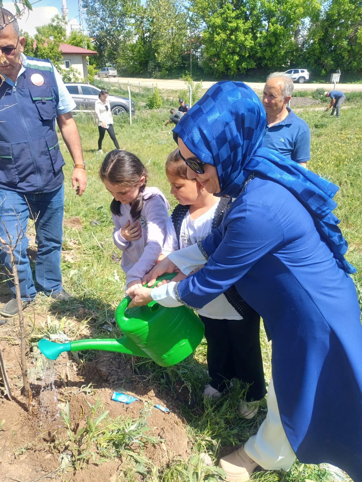 Türkiye Çevre Haftası Kapsamında Aydıntepe İlçemizde Fidan Dikim Etkinliği.