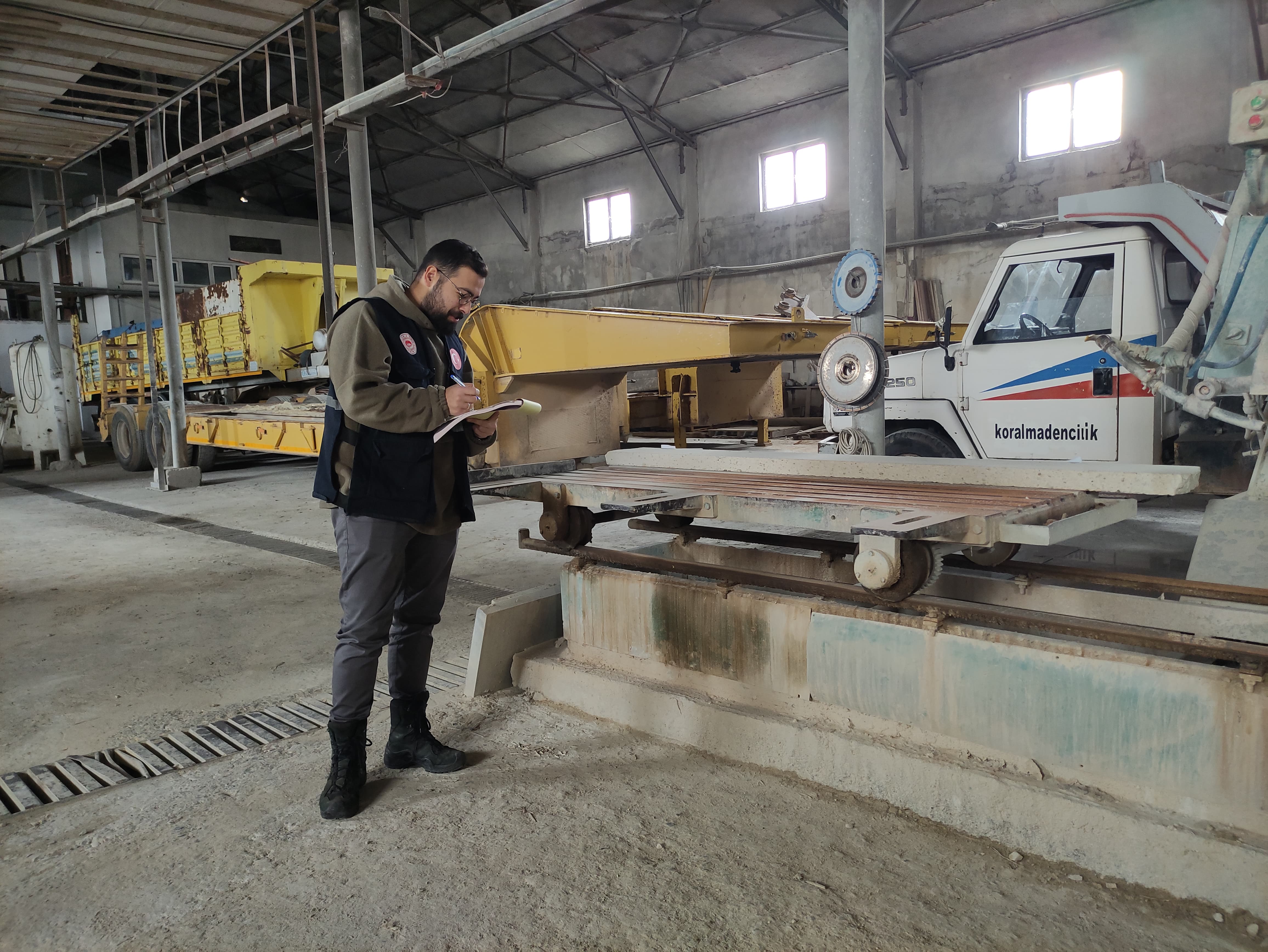 YAPI DENETİMİ VE YAPI MALZEMELERİÜRÜNLERİN GÜVENLİĞİ VE KALİTE STANDARTLARINA UYGUNLUĞUNU SAĞLAMAK AMACIYLA DENETİMLERİMİZ ARALIKSIZ DEVAM ETMEKTEDİR.