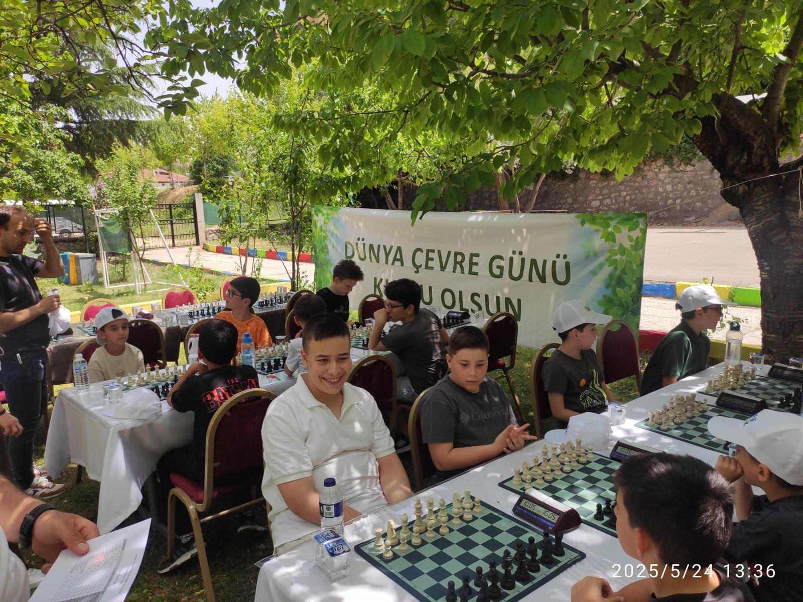 5 Haziran Dünya Çevre Günü Etkinlikleri Gölpark'ta geniş bir katılımla gerçekleştirildi.