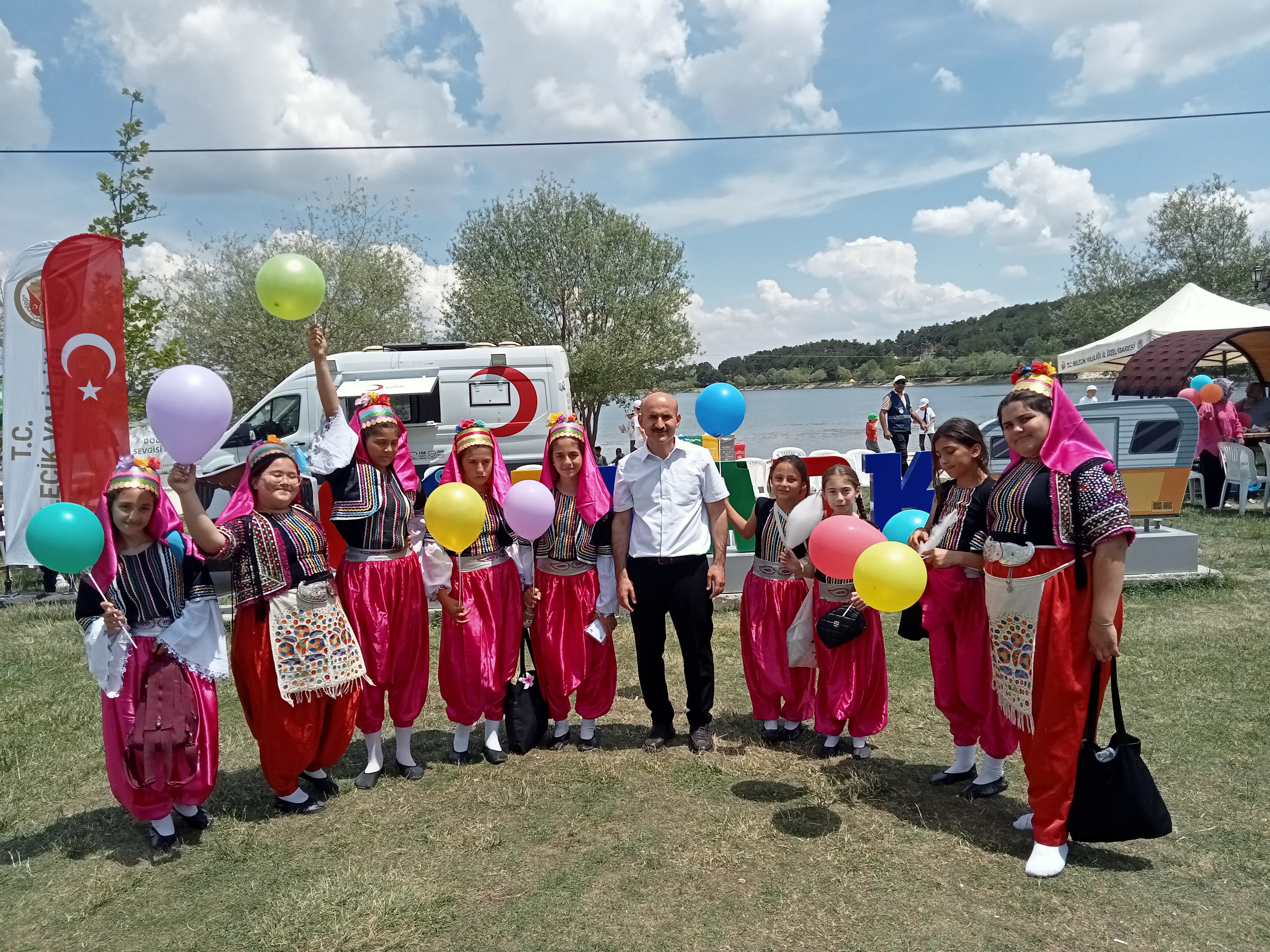 5 Haziran Dünya Çevre Günü Etkinlikleri Gölpark'ta geniş bir katılımla gerçekleştirildi.