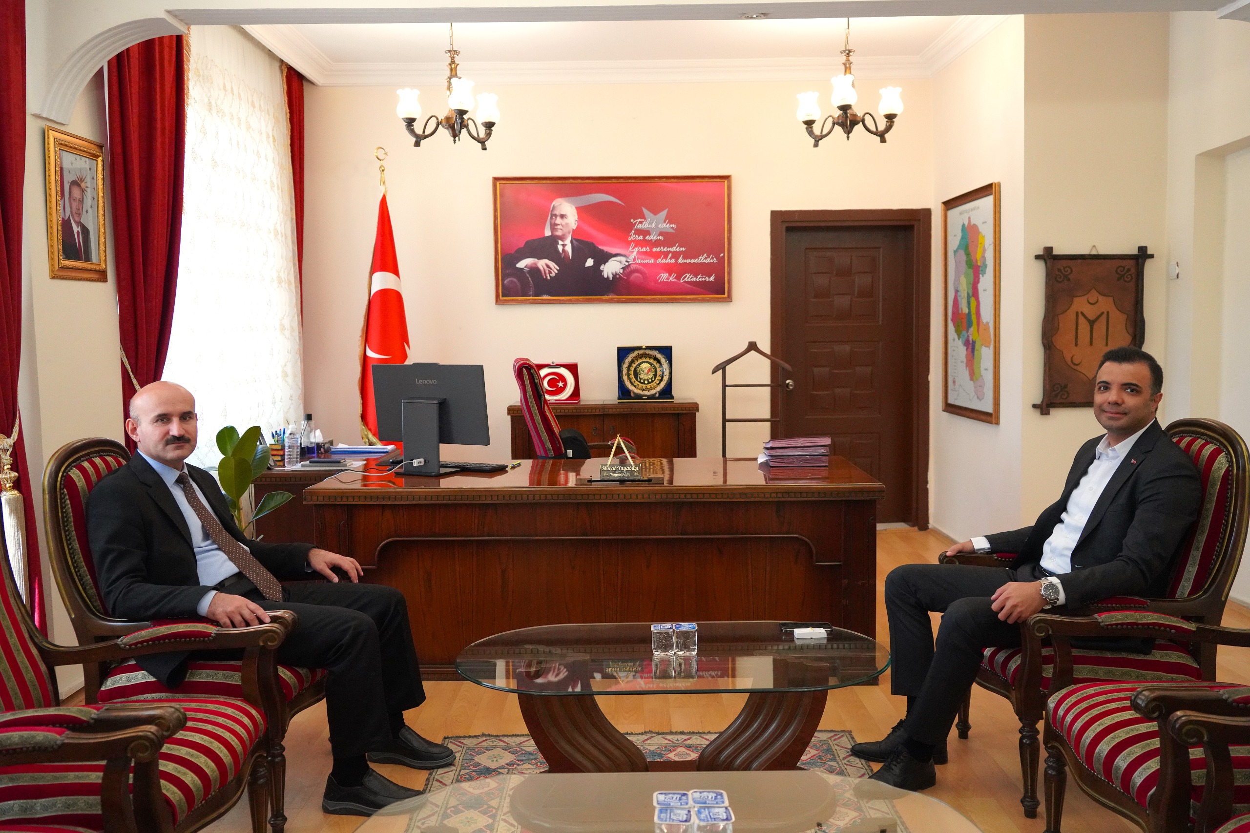 İl Müdürümüz Sayın Engin ÖZTÜRK, Söğüt Kaymakamı Sayın Murat YAYABAŞI'na hayırlı olsun ziyaretinde bulundu.