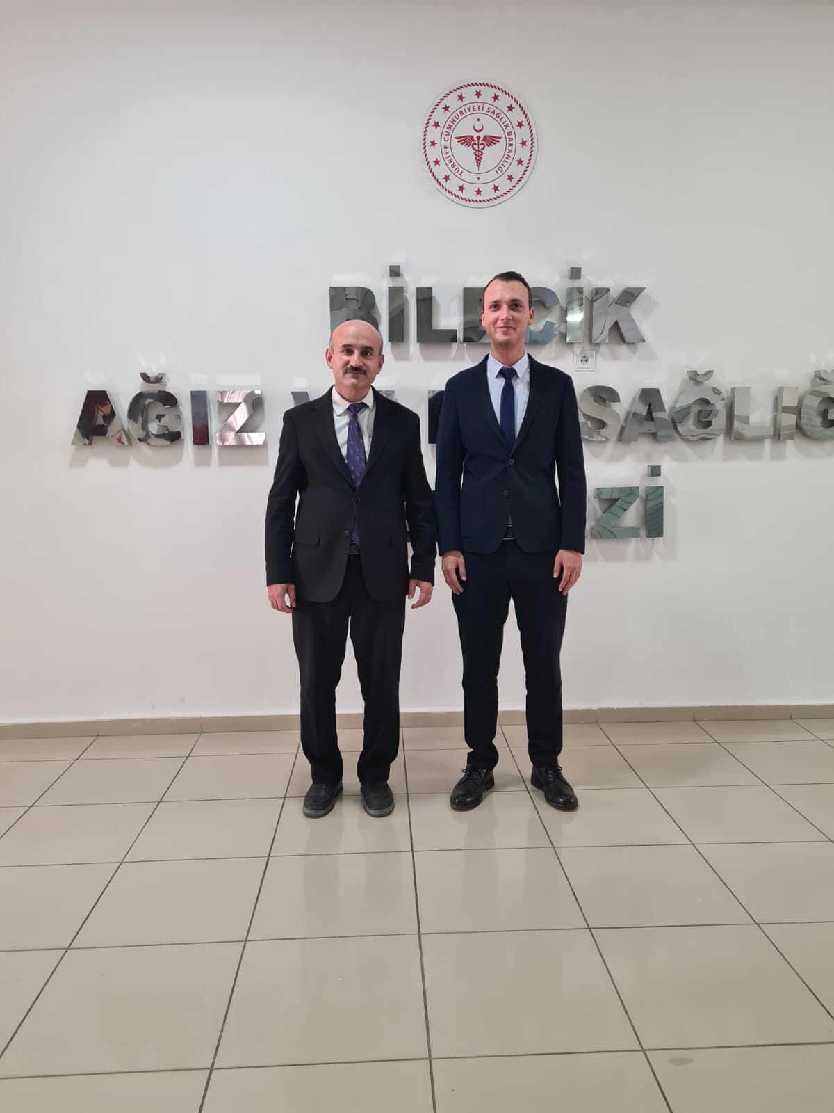 İl Müdürümüz Sayın Engin ÖZTÜRK, Ağız ve Diş Sağlığı Merkezi Başhekimi Sayın Dt. Taha METİN'e ziyarette…