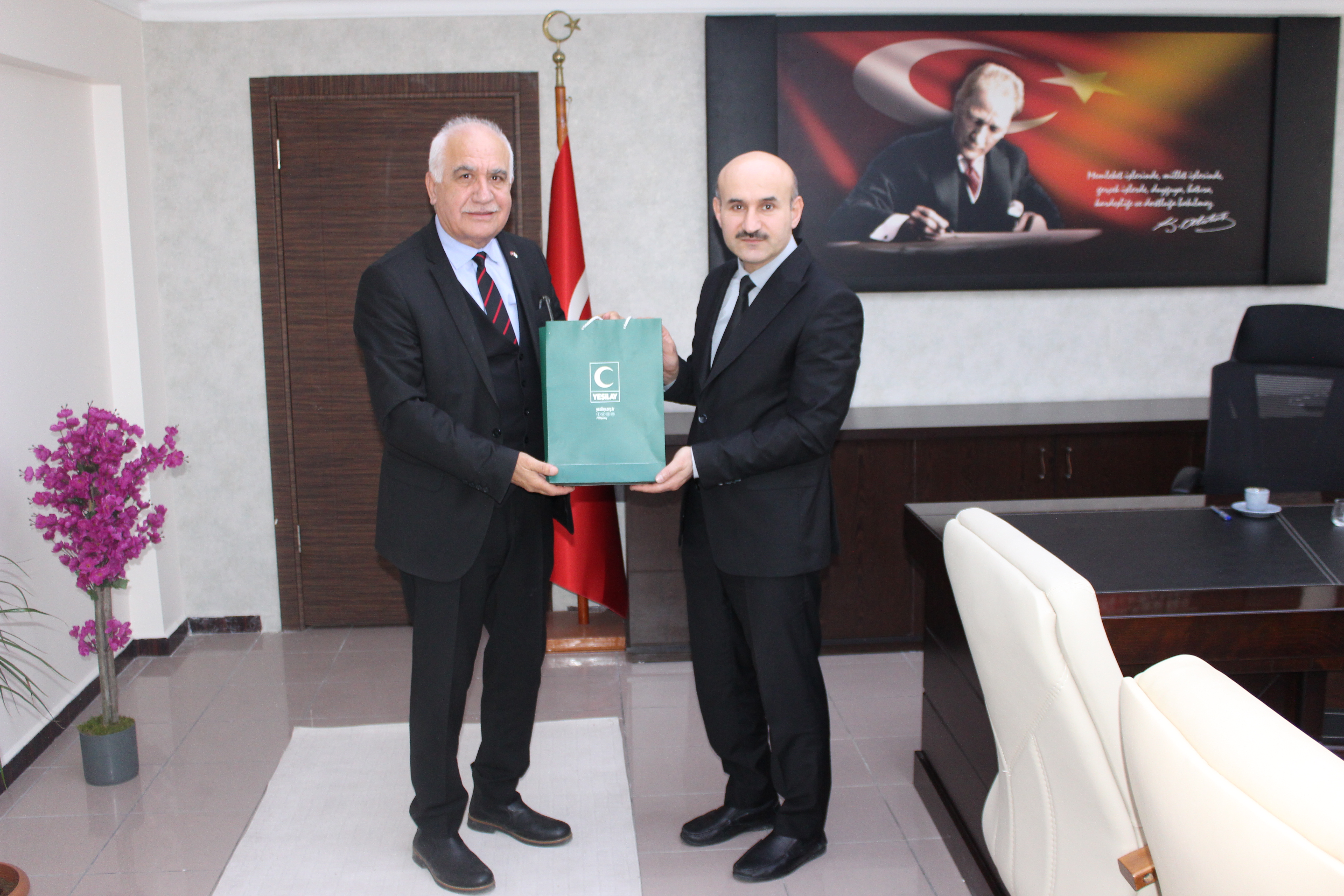 Yeşilay Bilecik Şube Başkanı Muzaffer Tekelioğlu