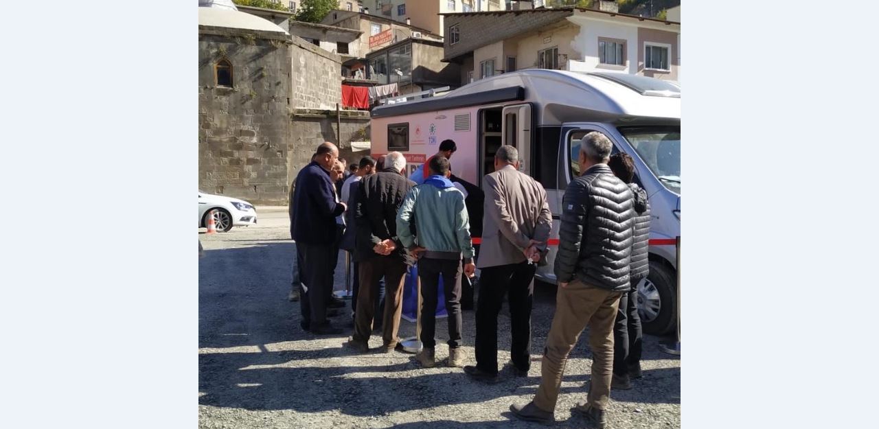 Bakanlığımız koordinasyonunda, Cumhuriyet tarihinin en büyük sosyal konut projesi tanıtım standı, İlimizde açılmıştır