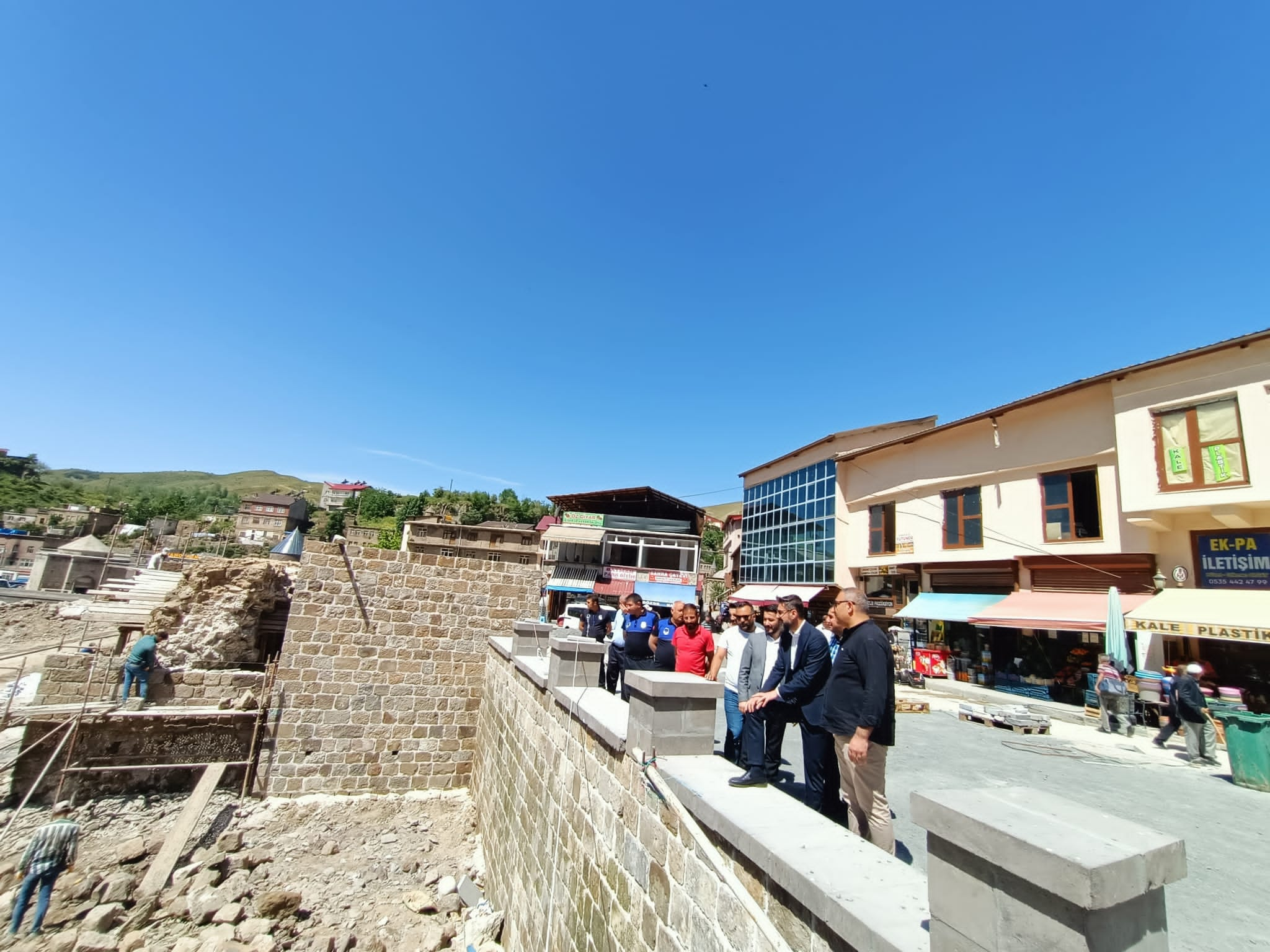 Bitlis Dereüstü Kentsel Dönüşüm Projesi Kapsamında Yapılan Çalışmalarda Yerinde İncelemeler Yapıldı