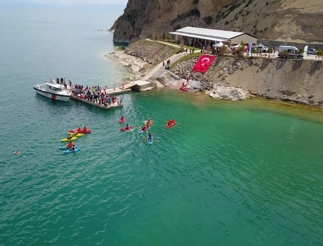 Çevre Haftası Etkinliklerinde 2. Gün Aktiviteleri Adilcevaz İlçemizde Gerçekleştirildi