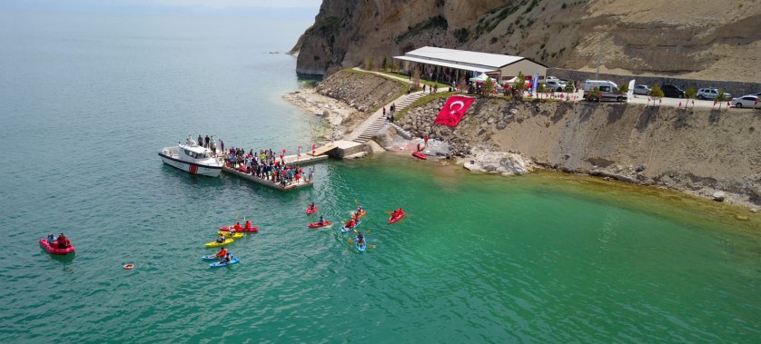 Çevre Haftası Etkinliklerinde 2. Gün Aktiviteleri Adilcevaz İlçemizde Gerçekleştirildi