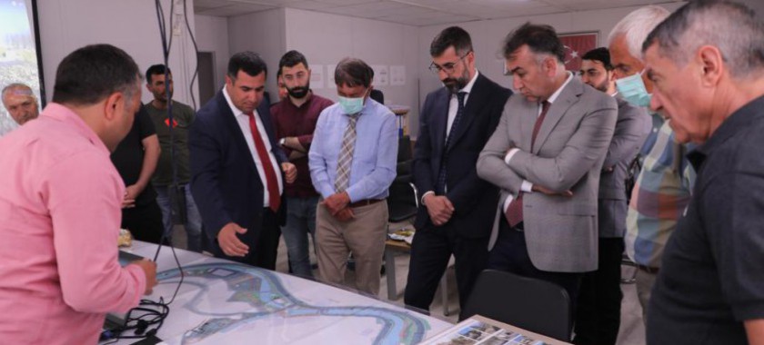 İl Müdürümüz Sayın Doğan YORULMAZ Bitlis Dereüstü Kentsel Dönüşüm Projesi Hakkında Bilgi Verdiler