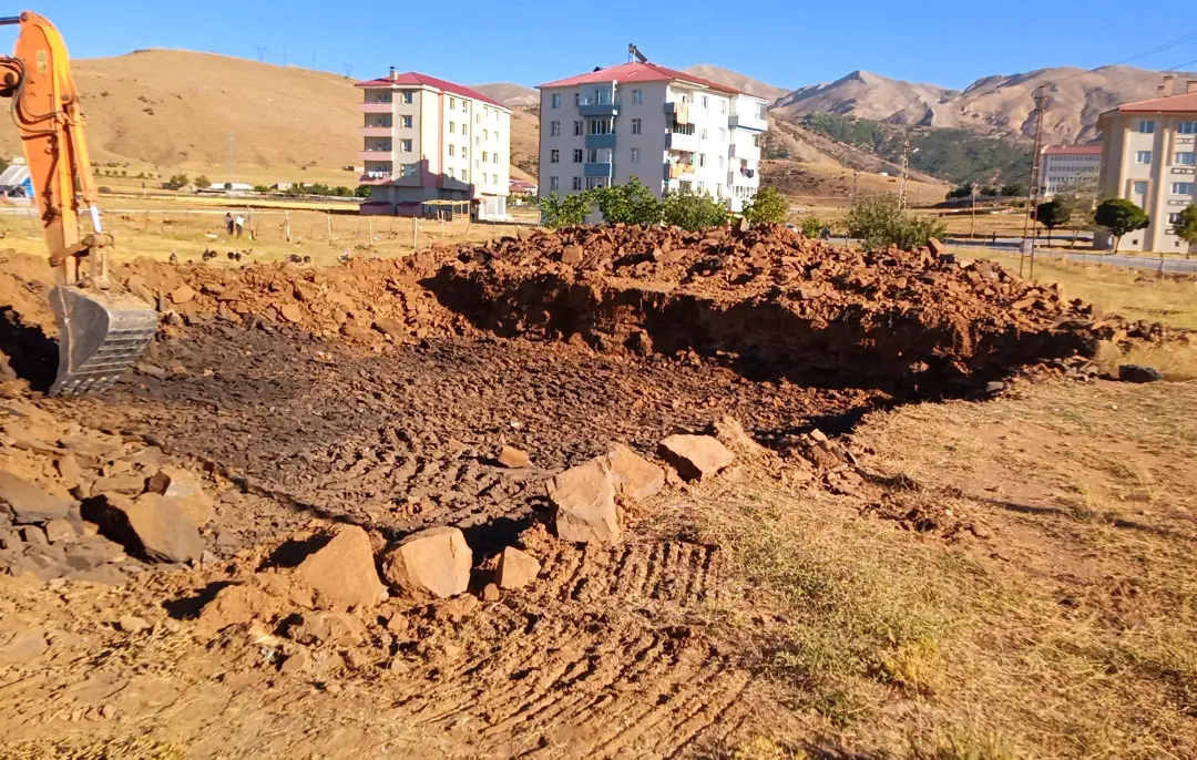 İl Müdürümüz ve Müdür Yardımcılarımızın Katılımları İle Yeni Hizmet Binamız İçin Temel Atma Töreni Gerçekleştirildi