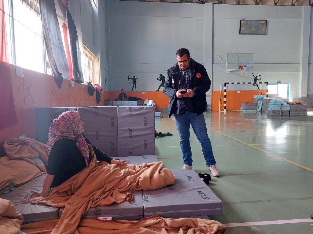 İl Müdürümüz Sayın Doğan YORULMAZ Düzce'nin Gümüşova ilçesinde yapılan hasar tespit çalışmalarında koordinatör müdür olarak görev almaktadır.