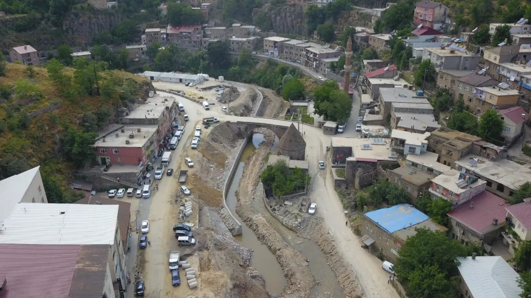 Dereüstü Kentsel Dönüşüm Projesi hız kazanarak ilerlemeye devam ediyor