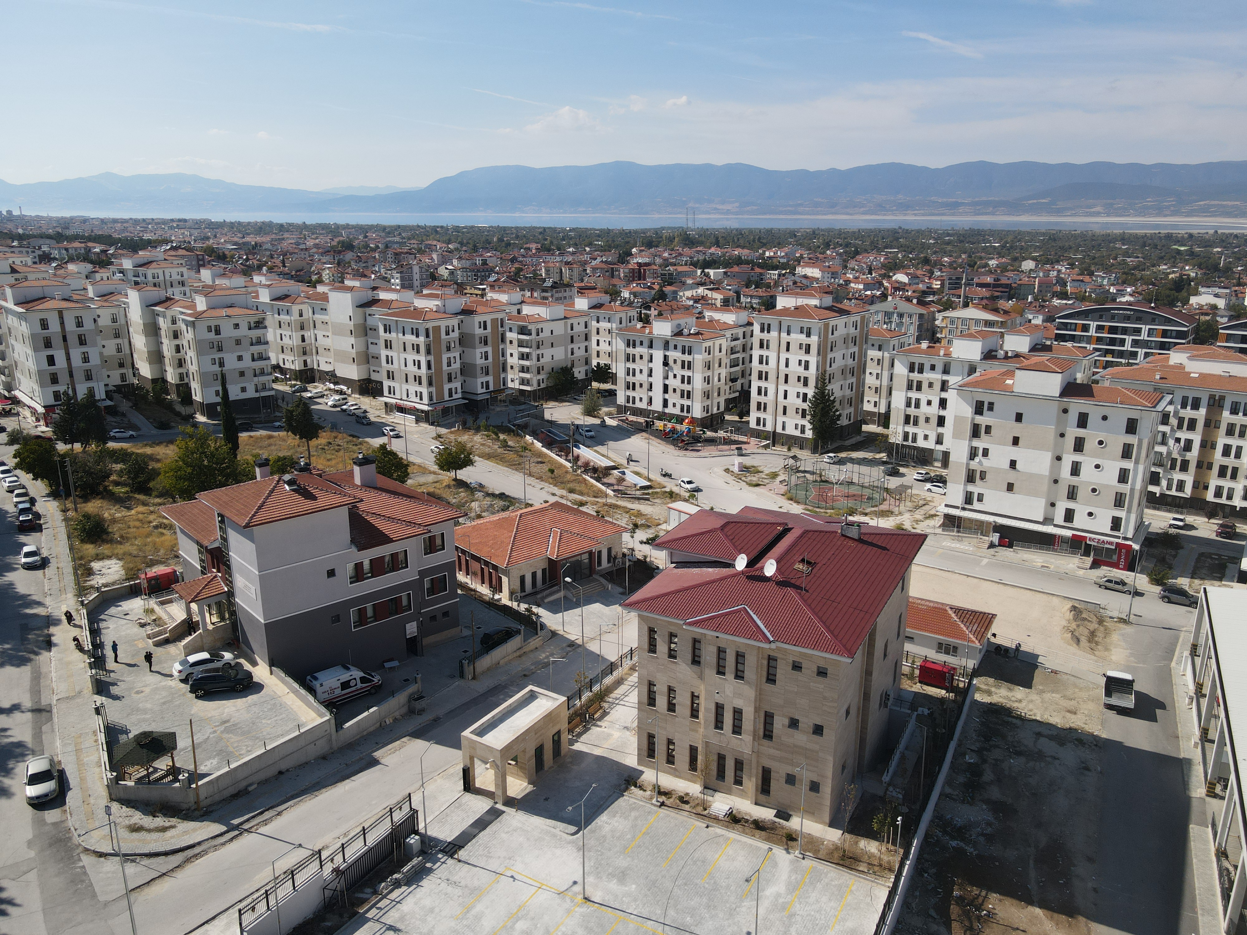 1 Kasım 2013 Tarih ve 28808 Sayılı Bakanlar Kurulu Kararı ile Resmi Gazete' de Yeni ( Bozkurt ) Mahallesinde Riskli Alan olarak ilan edilen Riskli Alan Kentsel Dönüşüm süreci tamamlanmıştır.