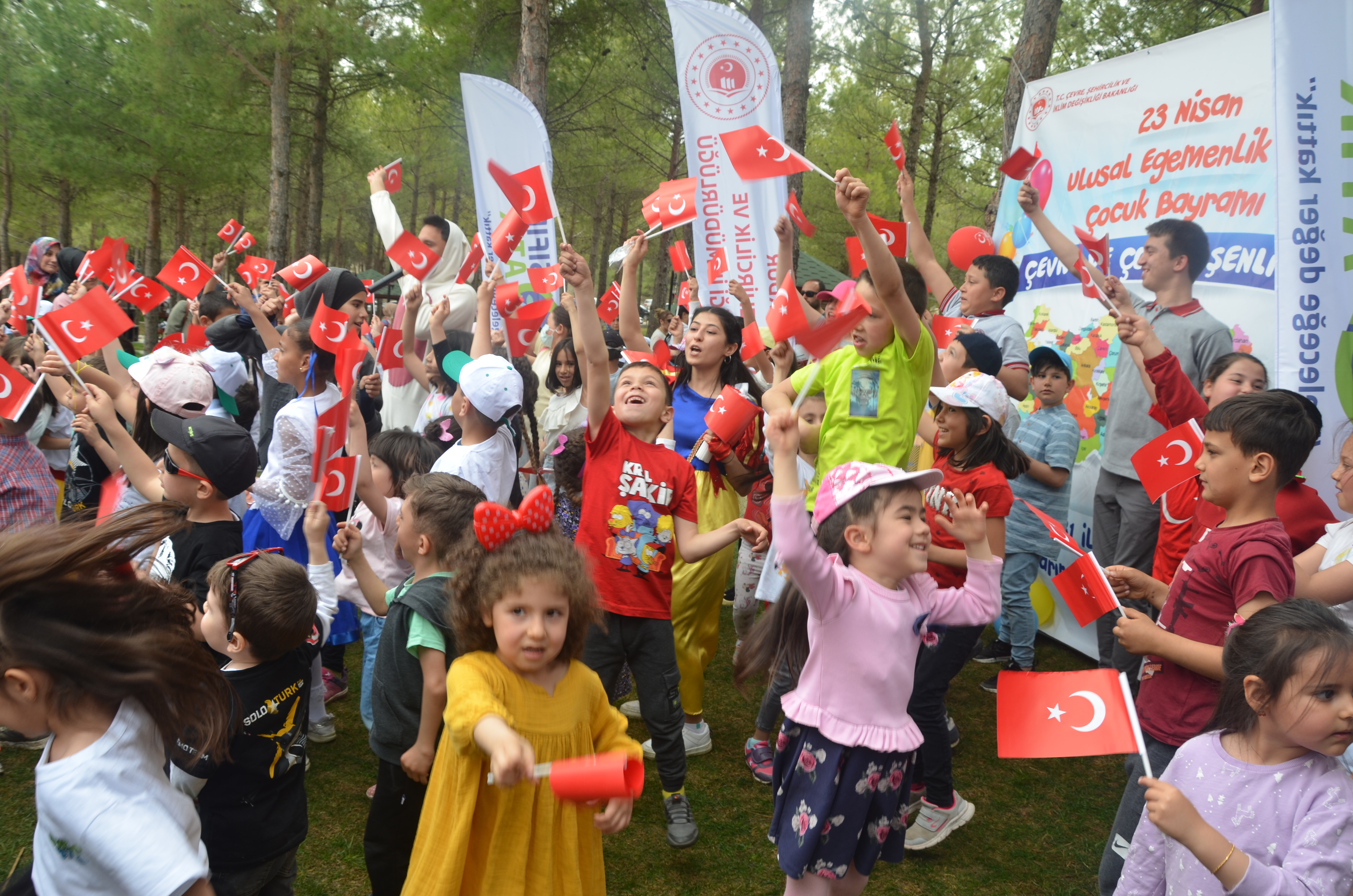 23 Nisan Çevre ve Çocuk Şenliği