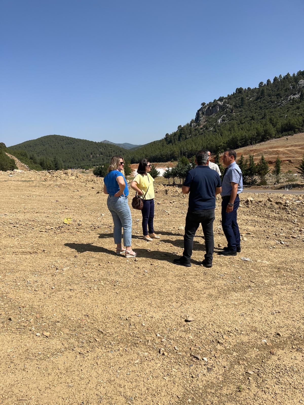 Bucak Belediyesi Vahşi Depolama Alanı