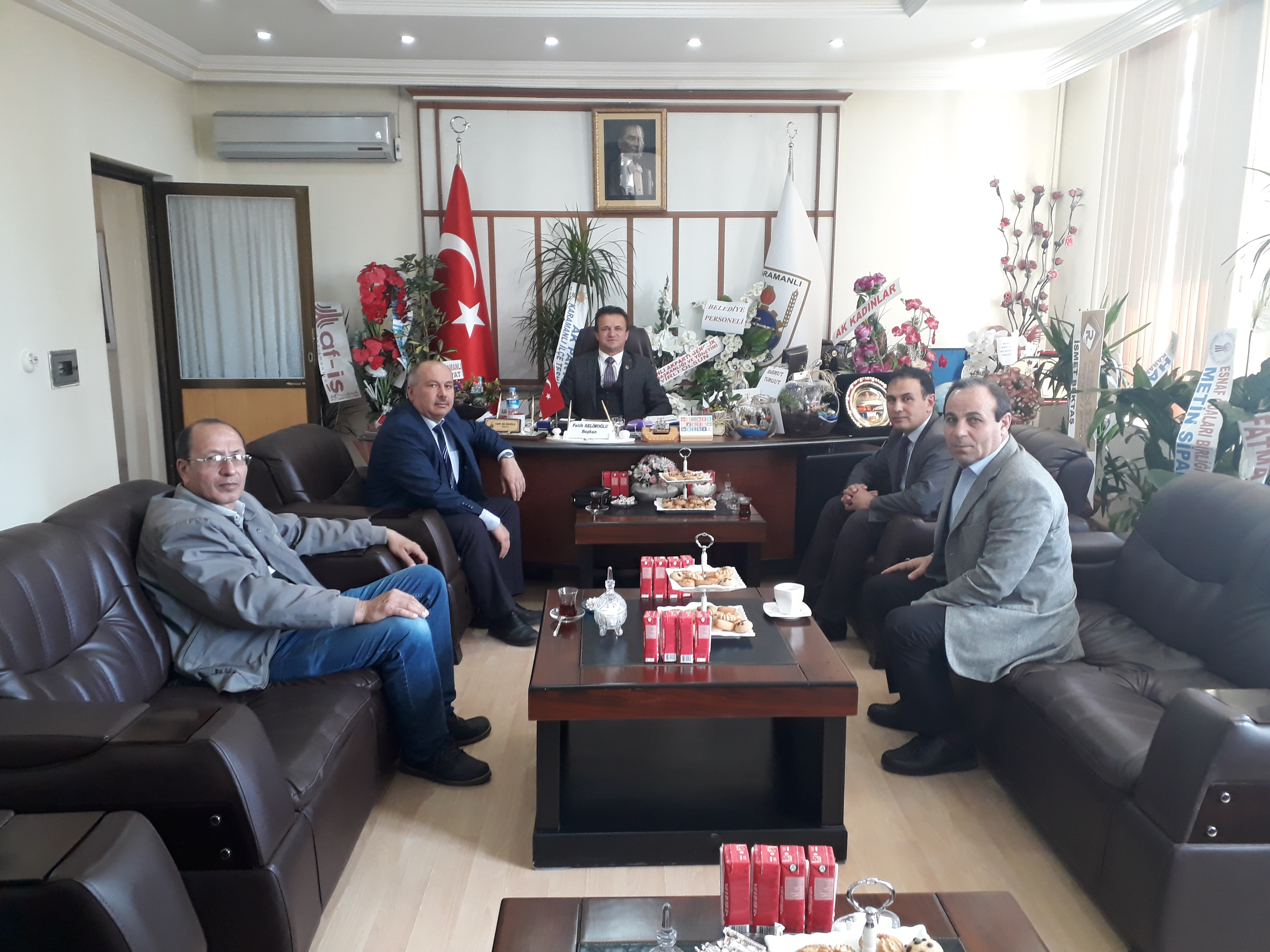 Burdur İl Müdürlüğü olarak yerel yönetimlerle ilgili iş ve işlemlerin yürütülmesi konusunda görüş alış verişinde bulunduk