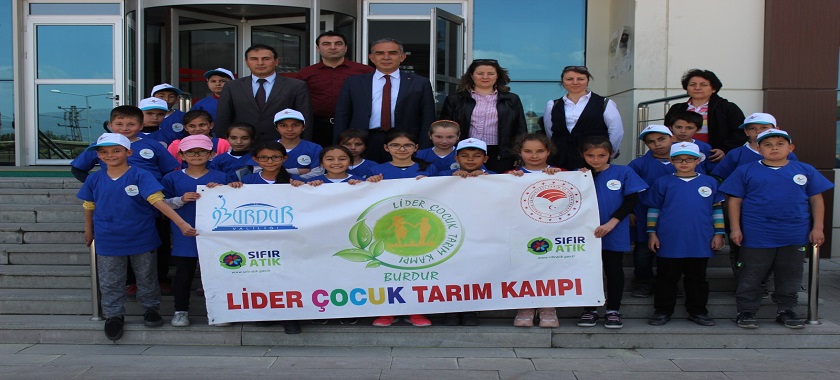 Burdur İli Türkiye Yardım Sevenler İlköğretim Okulu 4. Sınıf öğrencileri Sıfır Atık Projesi