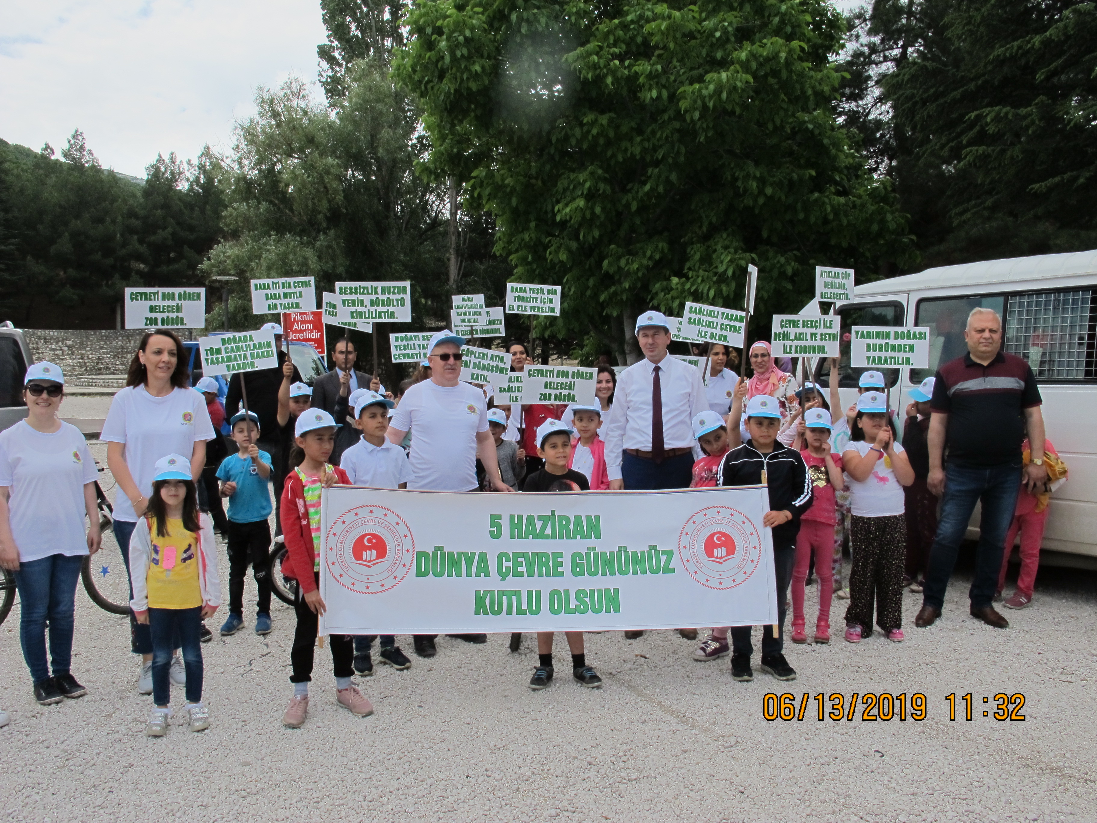 İl Müdürlüğümüz tarafından Çatağıl İlkokulunun katılımı ile Çevre Haftası kapsamında bisiklet etkinliği ve İnsuyu piknik alanında çevre şenliği düzenlenmiştir