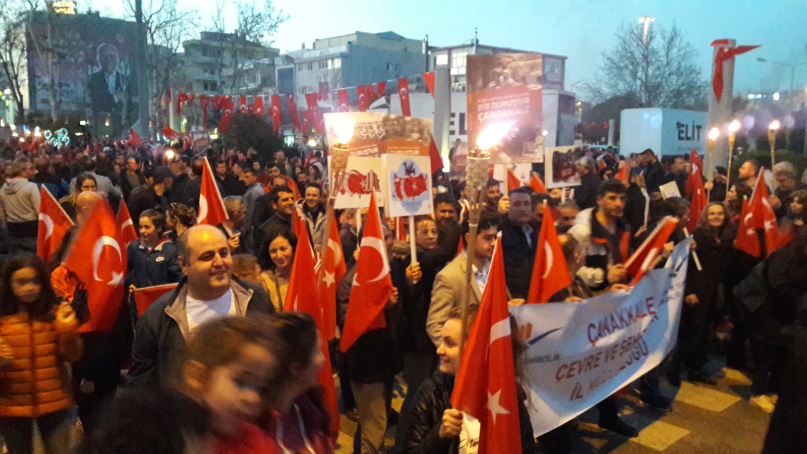 18 MART ÇANAKKALE ZAFERİ COŞKUSUNUN  YAŞANDIĞI FENER ALAYINA KATILDIK