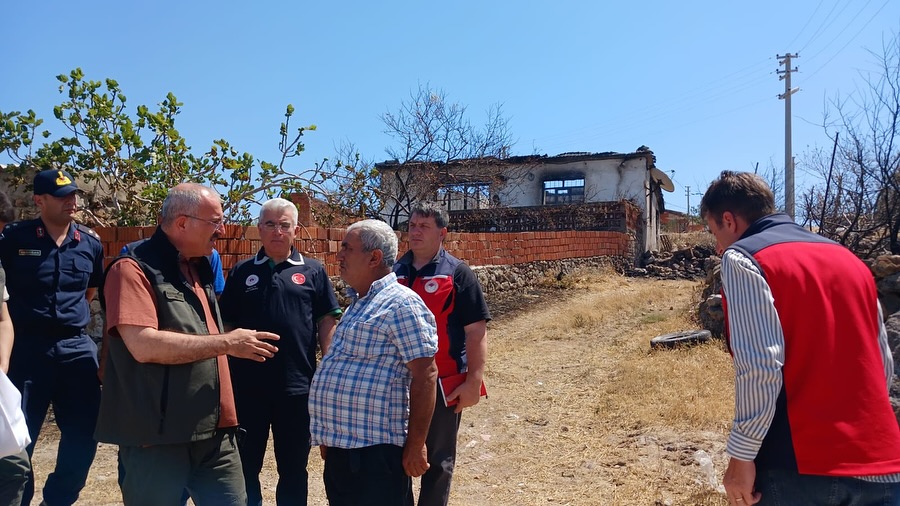 Ayvacık İlçesinde Başlayan Orman Yangınları ile İlgili Saha Çalışmaları Gerçekleştirildi