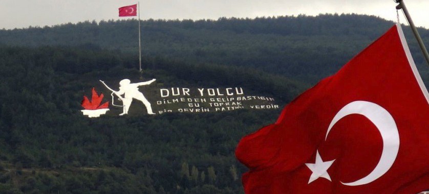 BİR YOLCUYA