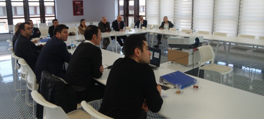 GELİBOLU TARİHİ ALAN BAŞKANLIĞINDA BİLGİLENDİRME TOPLANTISI YAPILDI