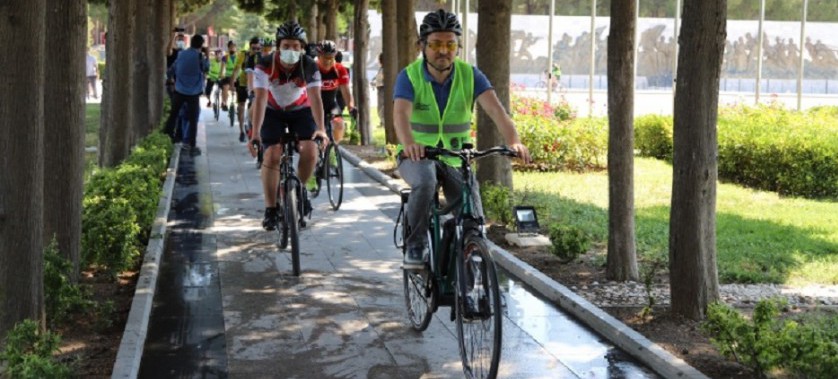 Şehitlere Saygı Sürüşü Bisiklet Turu