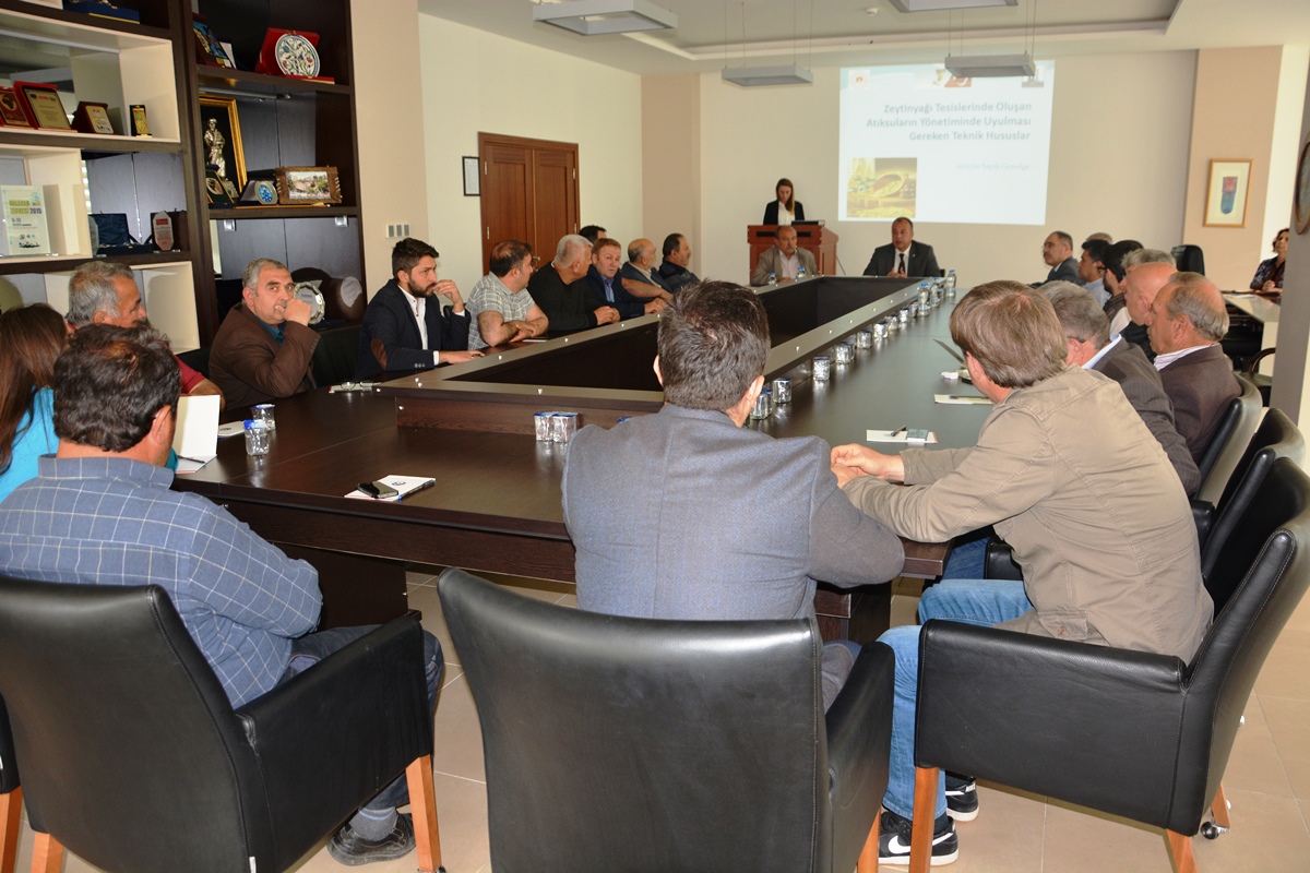 ÇTSO KONGRE FUAR MERKEZİ’NDE ZEYTİNYAĞI BİLGİLENDİRME TOPLANTISI YAPILDI.