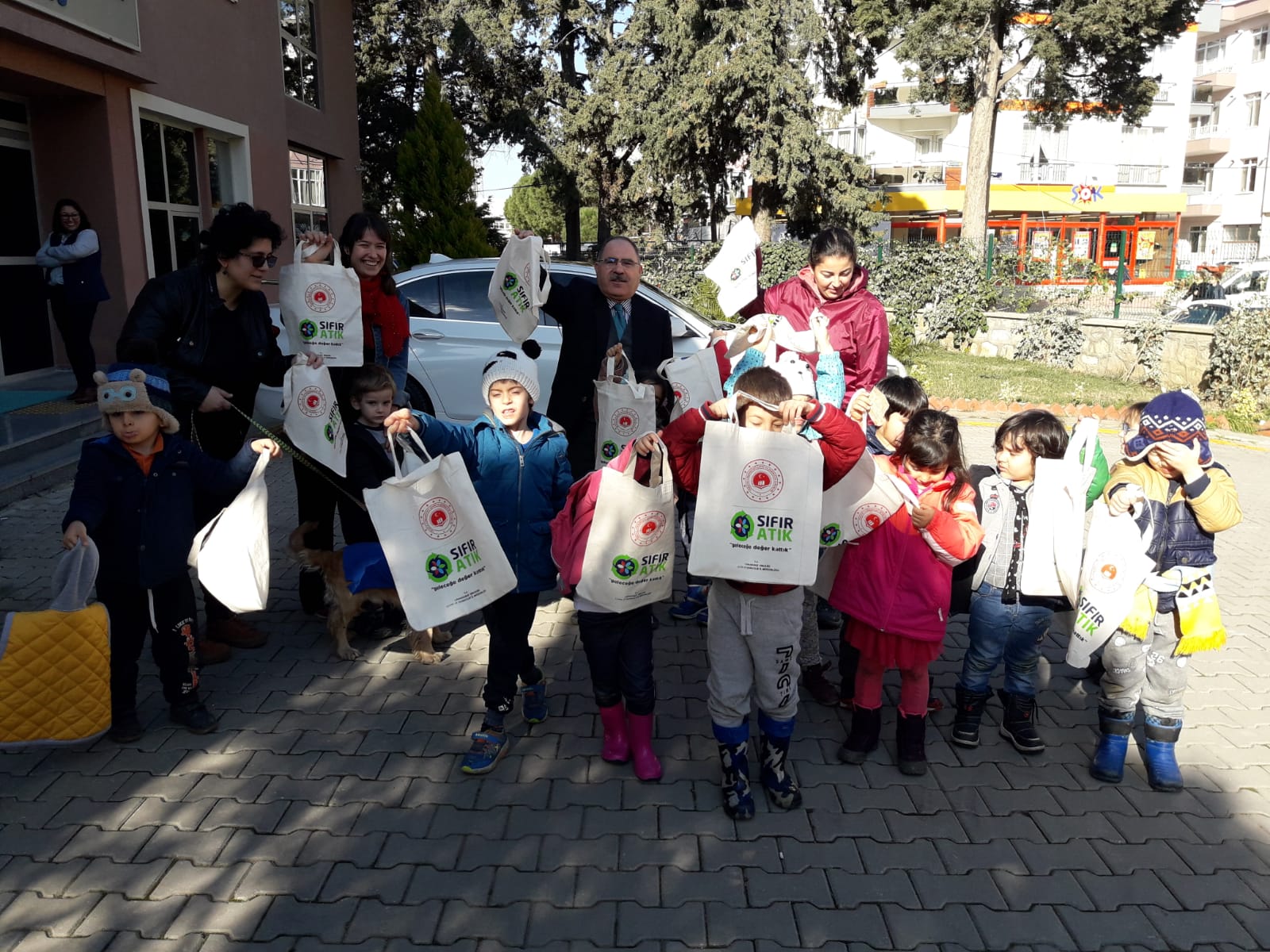 GELECEĞİN ÇEVRECİLERİ, DOĞAYI SEVME VE KORUMA KONUSUNDA BİLİNÇLİ