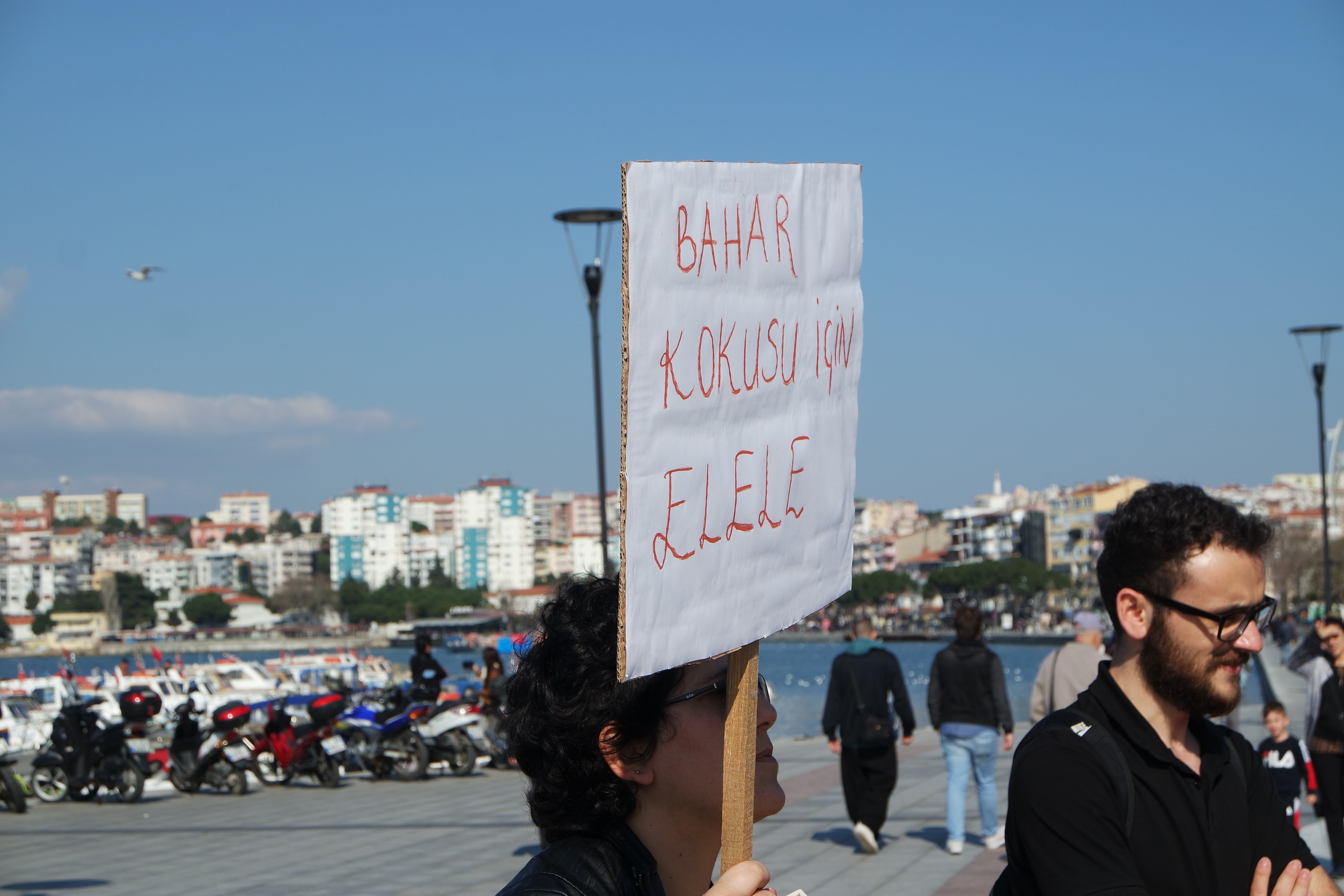 GELECEĞİN ÇEVRECİLERİYLE BAHAR DALLARI KARNAVALI'NDA BULUŞTUK