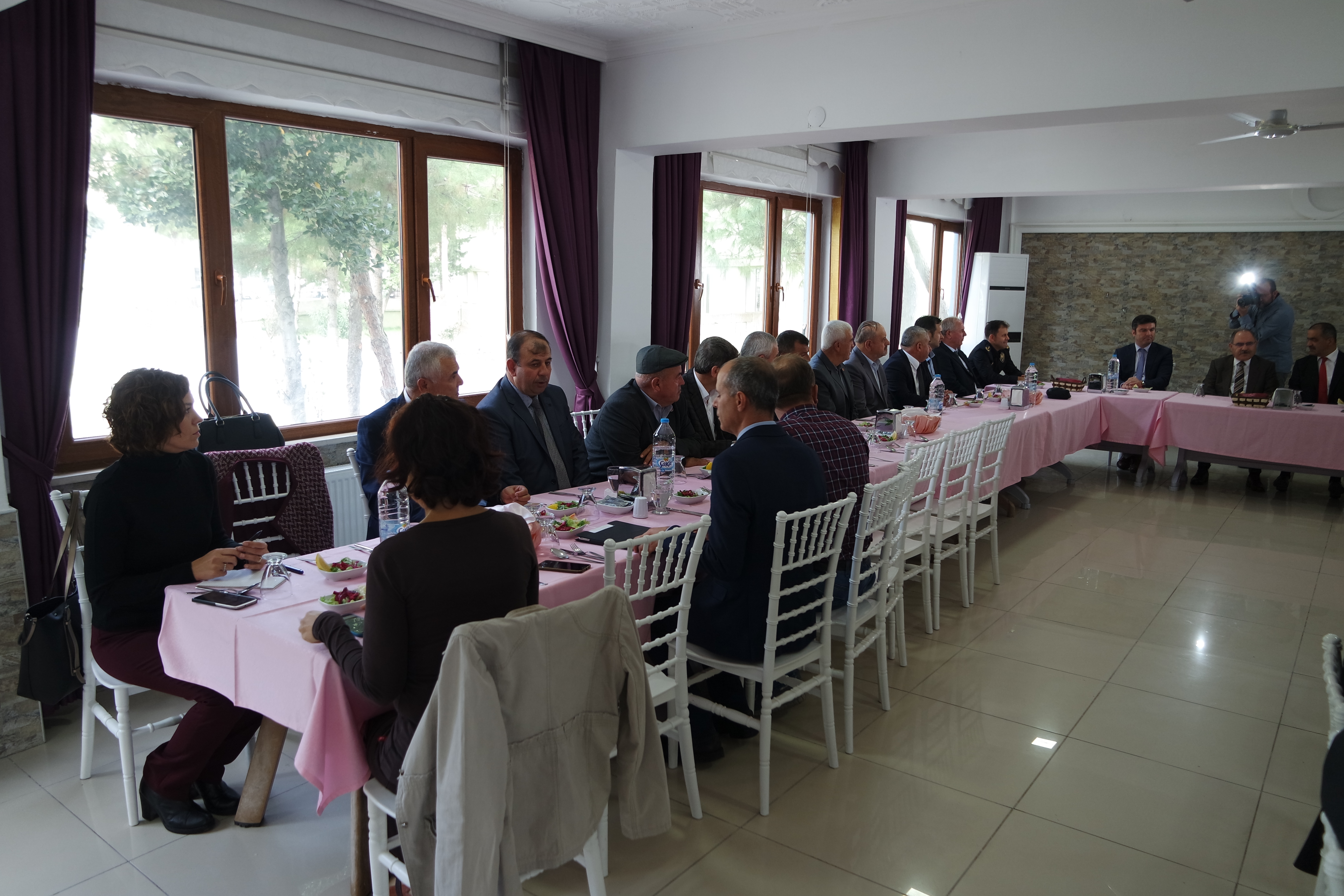 HAZİNE ARAZİLERİNİN DOĞRUDAN SATIŞI, KİRALANMASI VE İMAR BARIŞ TOPLANTISI GELİBOLU'DA YAPILDI