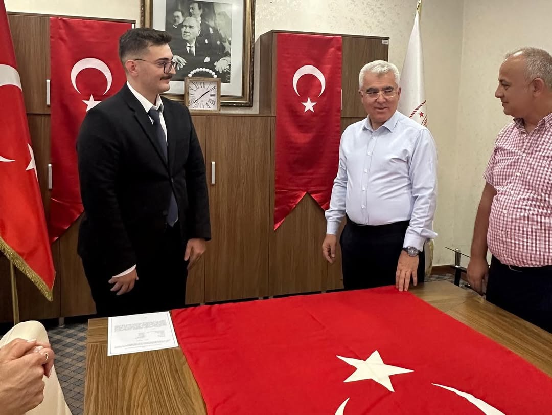 İl Müdürlüğümüze Harita Mühendisi Olarak Atanan Ali Berkay KURT Memuriyet Yeminini Etti