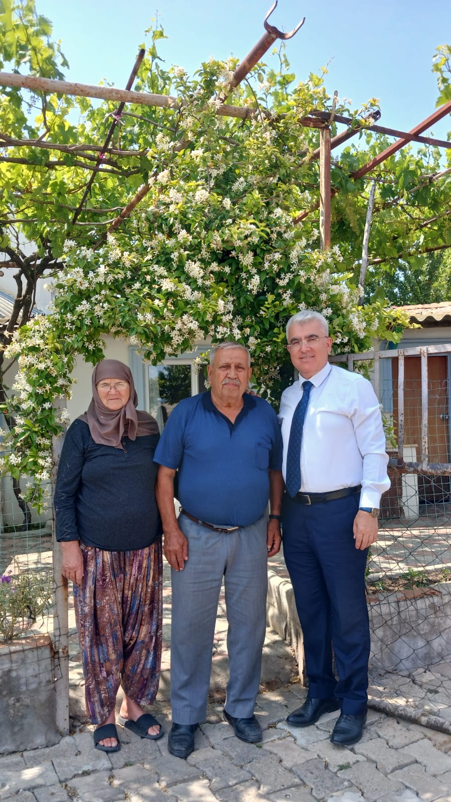 İl Müdürümüz Abdullah BORCA, Kıbrıs Gazisi Hüseyin AYHAN'a Ziyarette Bulundu.