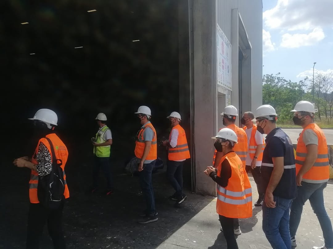 İlimizde yer alan Suez VEOLIA Çanakkale Katı Atık Düzenli Depolama Tesisi’ ne Teknik Gezi Düzenlendi