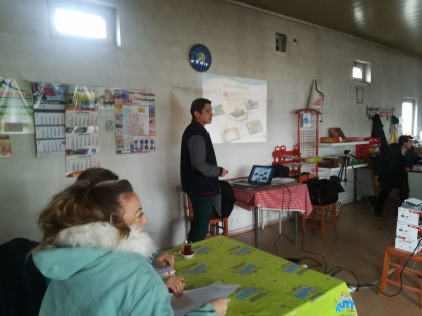 ’Köseler RES (71,4 MWm/71,4 Mwe) Projesine ile ilgili Halkın Katılım Toplantısı 22.11.2018 tarihinde Köseler köyünde yapılmıştır.