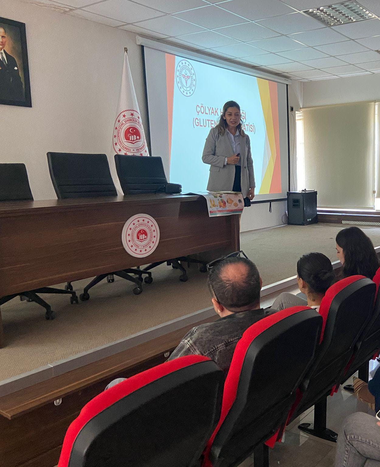 Müdürlüğümüz Personeline Çölyak ve Glutensiz Beslenme Hakkında Eğitim Verilmiştir
