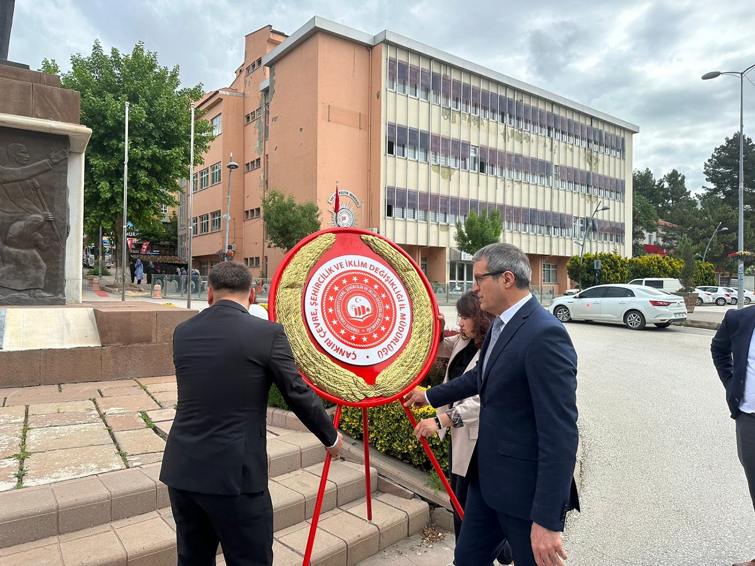 5 Haziran Çevre Haftası Etkinliklerimiz Çelenkkoyma Programı İle Başladı