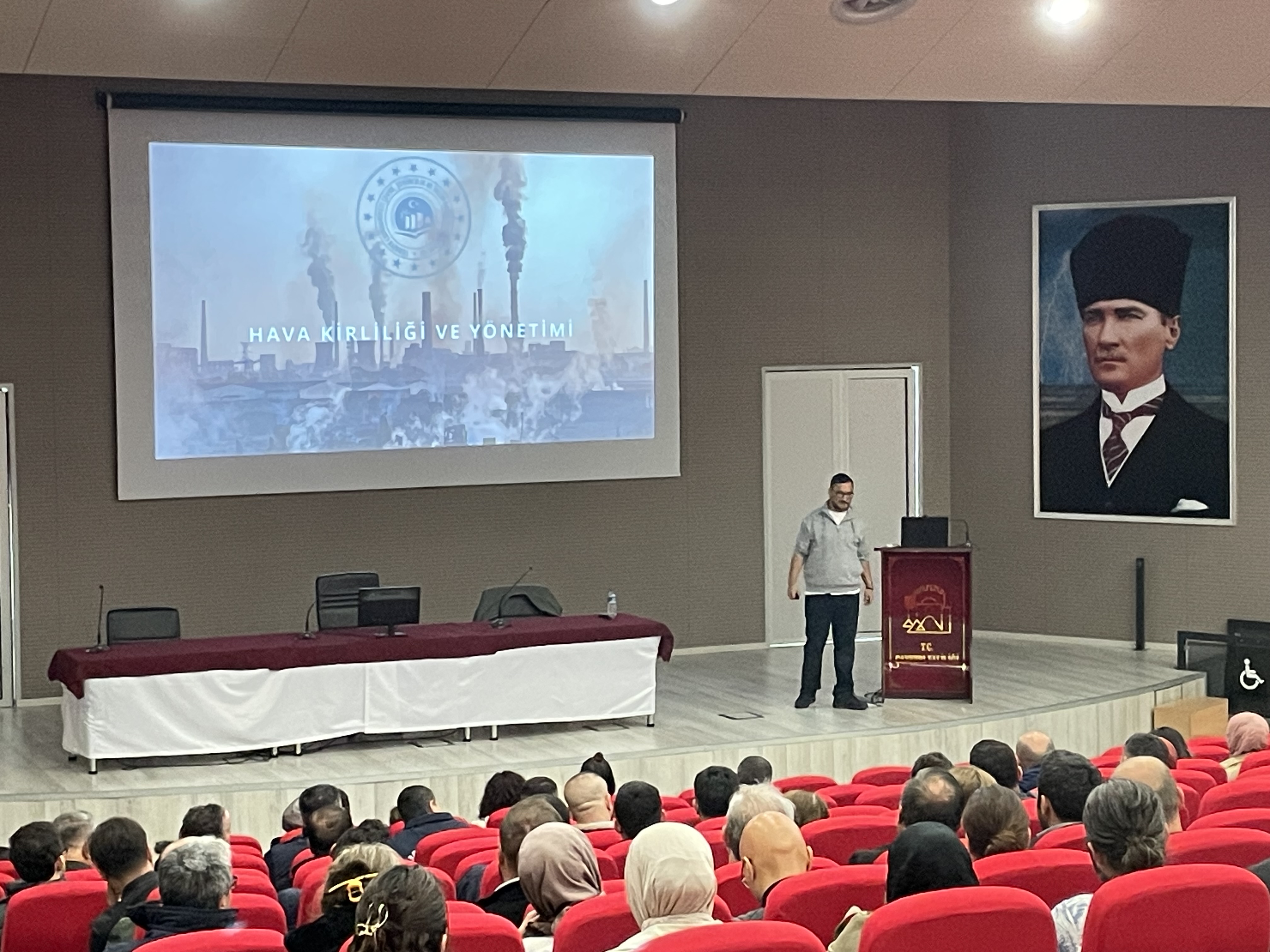 Eğitim Şube Müdürü Rabia DÜZDEMİR’in açılış konuşması ile başlamış olup Çevre Mühendisi Mustafa TÜRKYILMAZ’ın sunumu ile tamamlanmıştır.