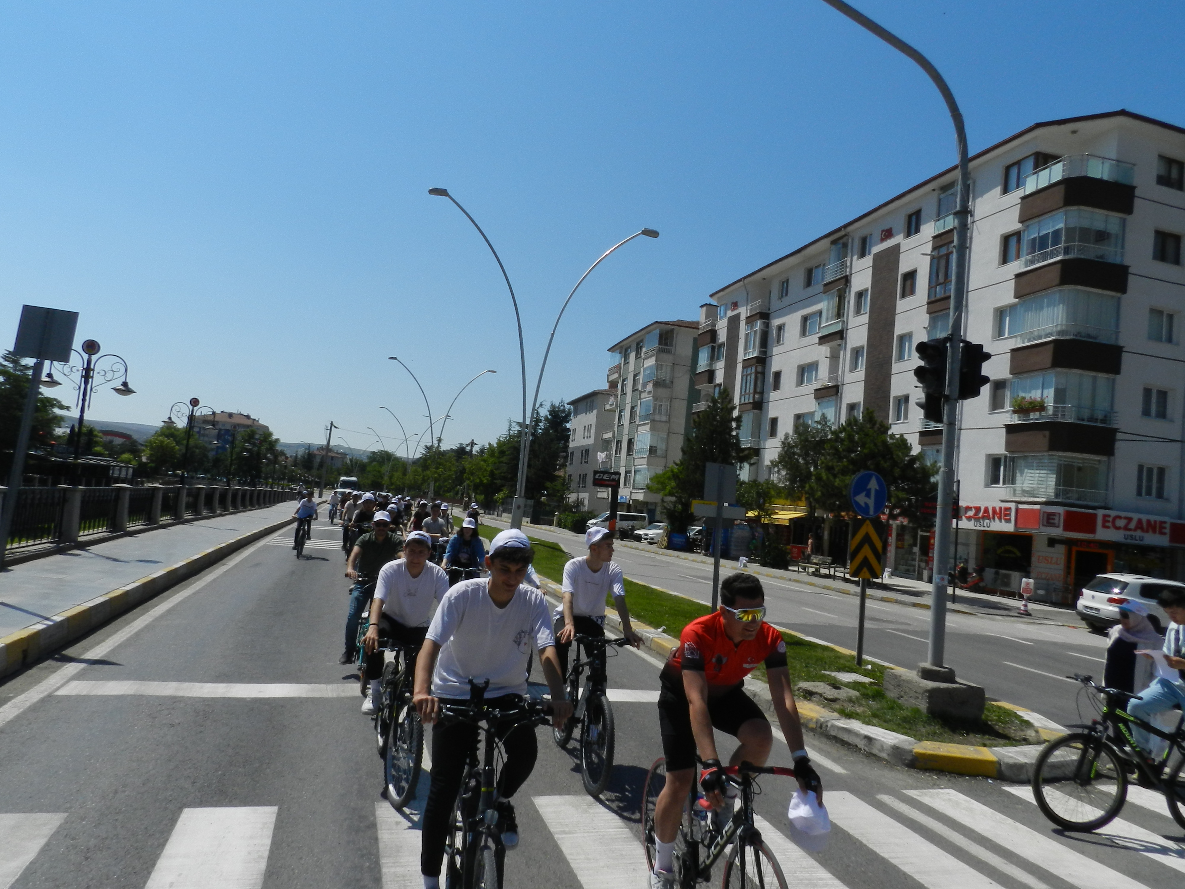 “Temiz Hava İçin Otomobilsiz Bir Gün” Bisiklet Turu Düzenlendi.