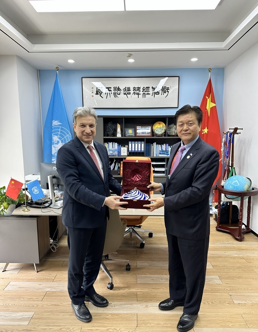 ÇİN HALK CUMHURİYETİ’NİN DEQİNG KENTİNDE (COĞRAFİ BİLGİ KASABASI) DÜZENLENEN BİRLEŞMİŞ MİLLETLER KÜRESEL COĞRAFİ BİLGİ VE İNOVASYON MERKEZİ (UN-GGKIC) VE GEONOW 2025 ETKİNLİKLERİNE KATILIM SAĞLANDI.