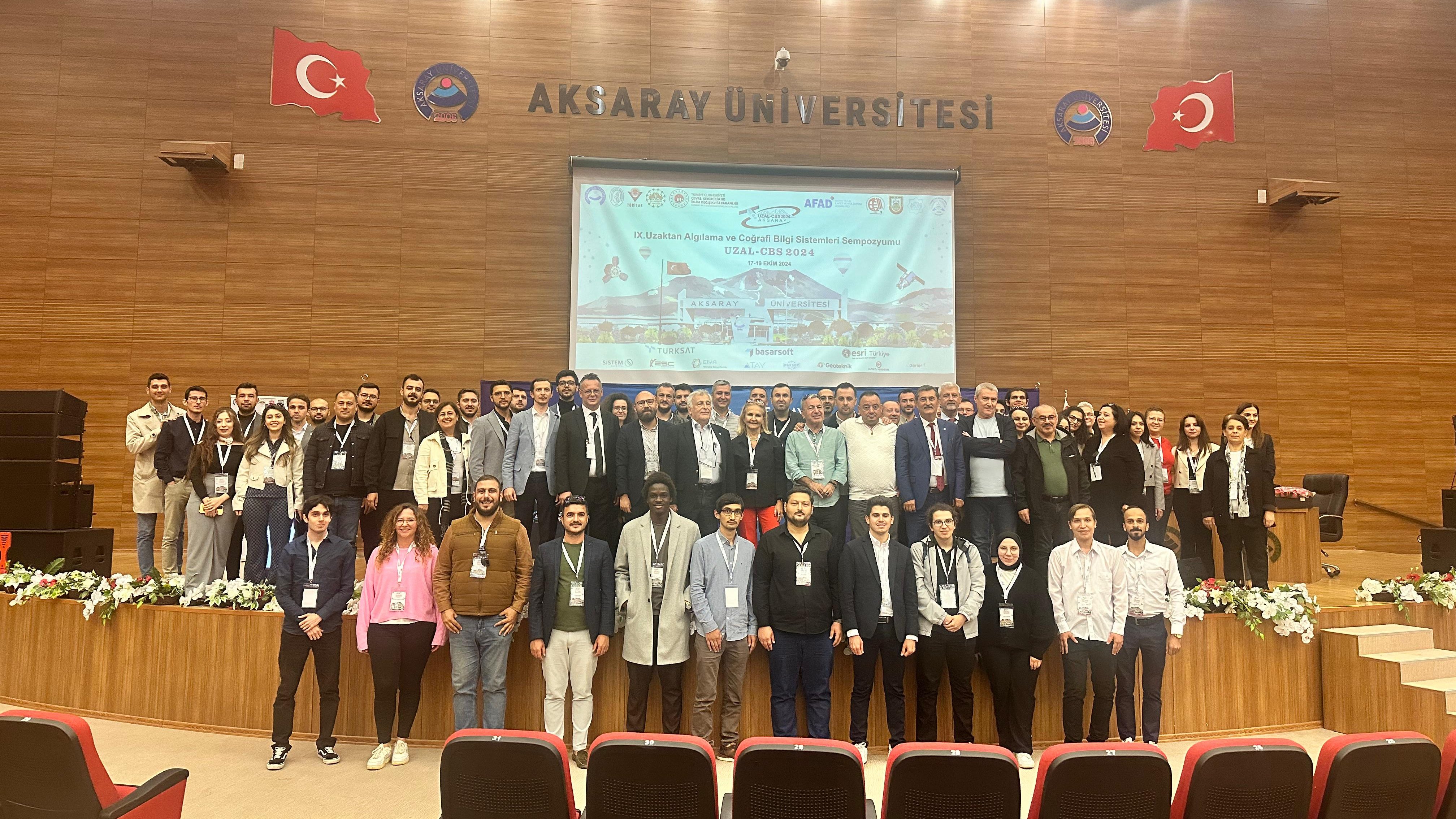 Genel Müdürlüğümüzce; Aksaray Üniversitesi’nin ev sahipliğinde 17-19 Ekim 2024 tarihleri arasında gerçekleştirilen IX. Uzaktan Algılama ve Coğrafi Bilgi Sistemleri Sempozyumuna  katılım sağlandı.