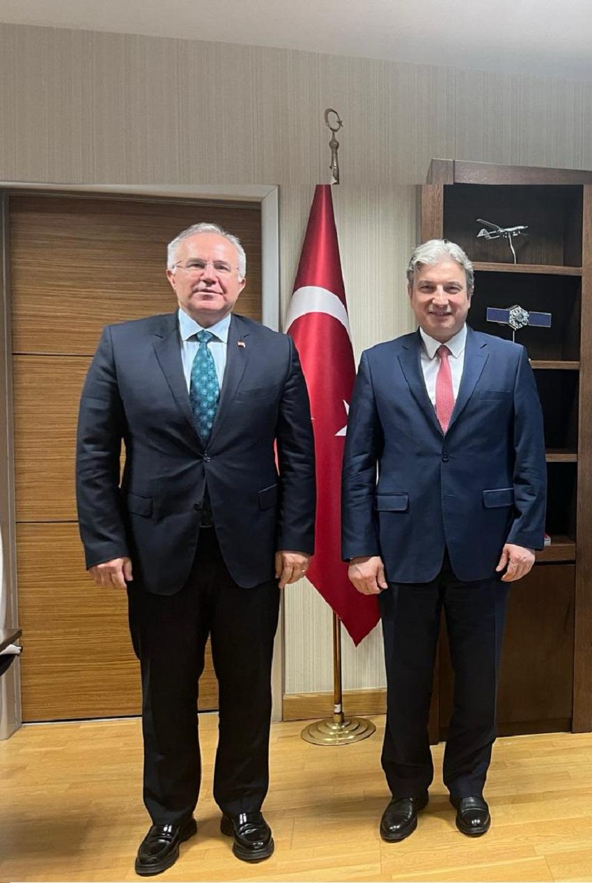 Hacettepe Üniversitesi ile Coğrafi Bilgi Sistemleri Genel Müdürlüğü Arasında Stratejik Eğitim İş Birliği