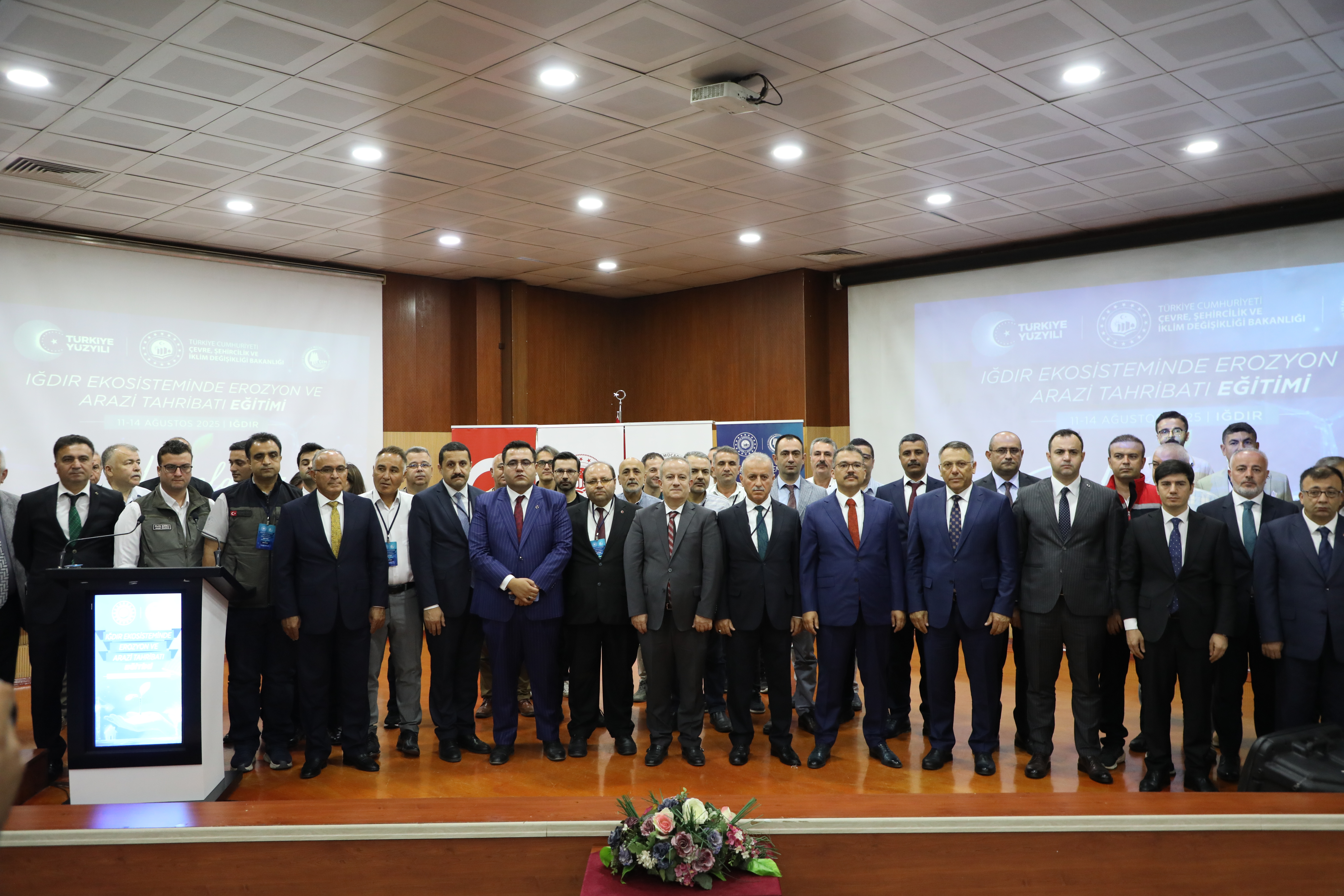 “Iğdır Ekosisteminde Erozyon ve Arazi Tahribatı” Eğitimi Gerçekleştirildi