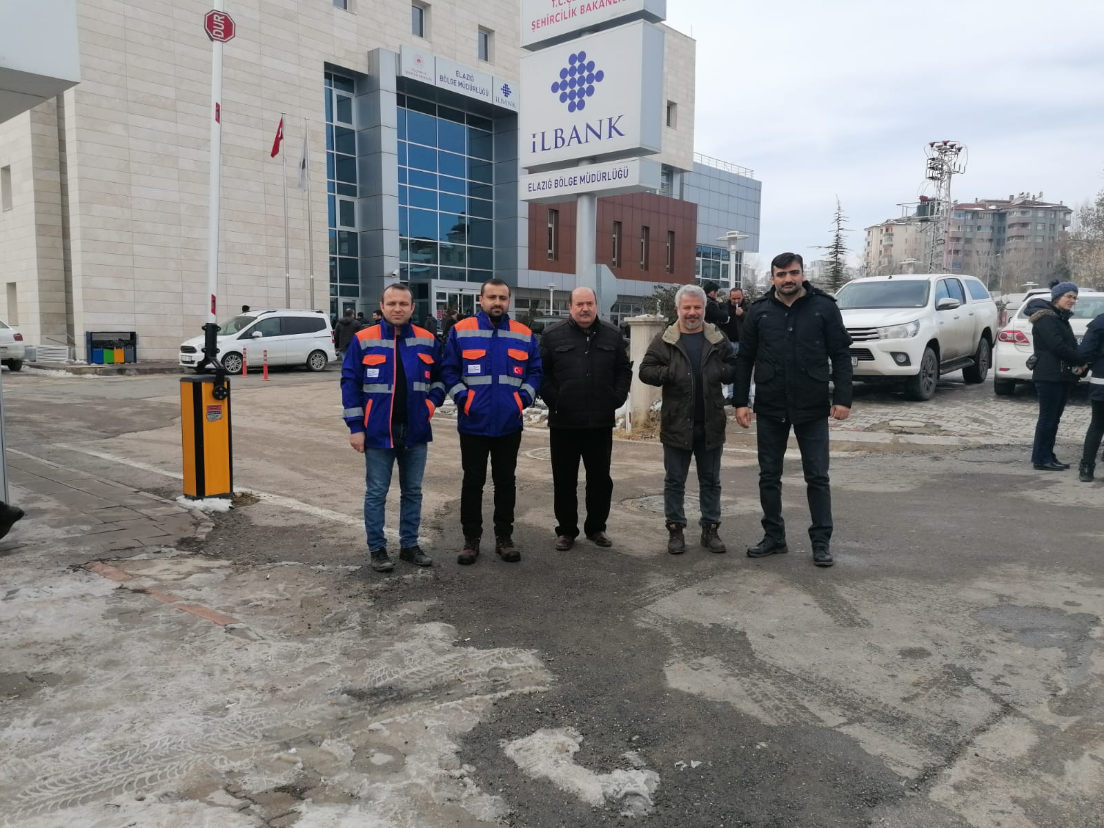 Elazığ-Malatya Deprem Bölgesinde Müdürlüğümüz Personellerinin de Görev Aldığı Hasar Tespit Çalışmaları Devam Etmektedir.