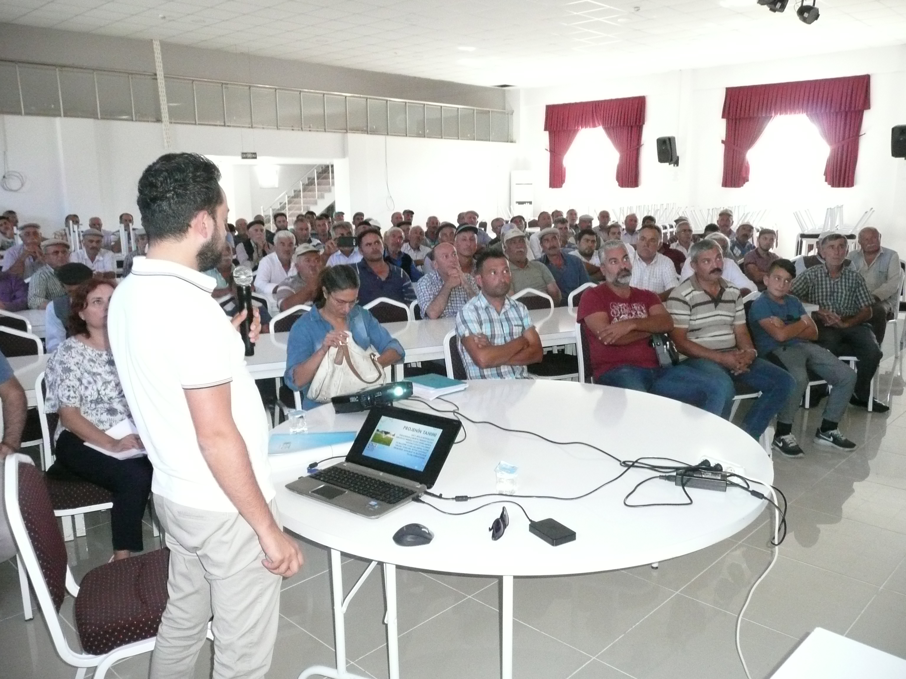 İlimiz Merkez İlçesi Düvenci Köyü Mevkinde DSİ 5. Bölge Müdürlüğü Tarafından Yapılması Planlanan Projeler İçin 15.08.2018 Tarihinde Halkın Katılım Toplantıları Yapıldı.